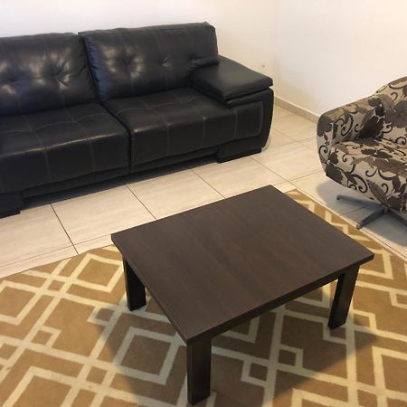 Hospedagem Oliveira Vaz Lobo Apartment Mococa Bagian luar foto