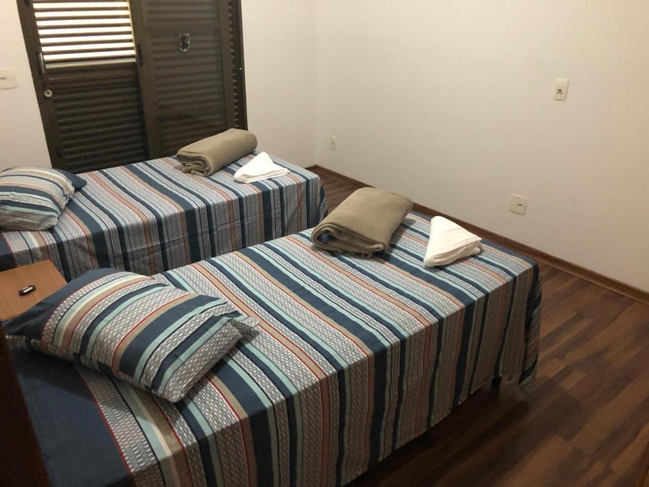 Hospedagem Oliveira Vaz Lobo Apartment Mococa Bagian luar foto
