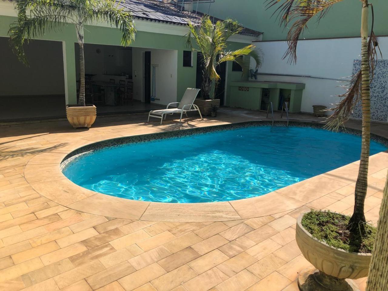 Hospedagem Oliveira Vaz Lobo Apartment Mococa Bagian luar foto